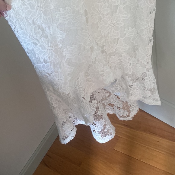 White Lulu’s Lace Dress - Picture 3 of 5